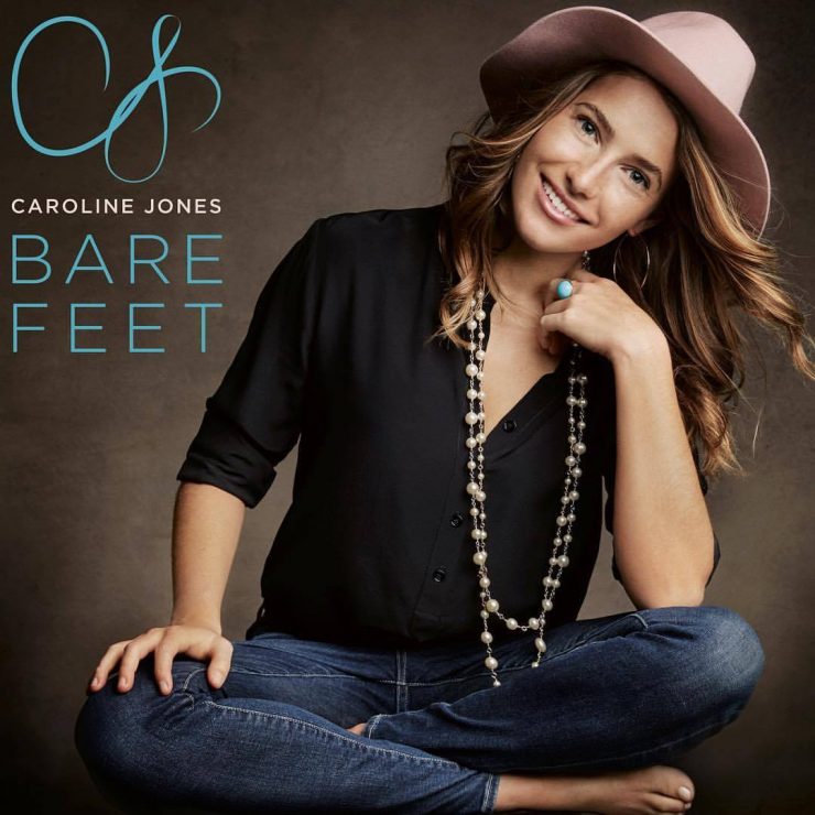 Caroline-Jones-Bare-Feet