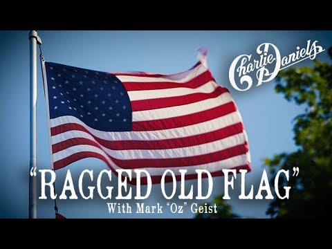 Charlie Daniels Covers Johnny Cash’s “Ragged Old Flag”