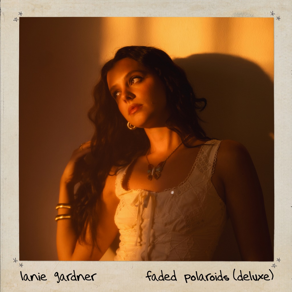 Lanie Gardner kondigt deluxe editie van Faded Polaroids aan