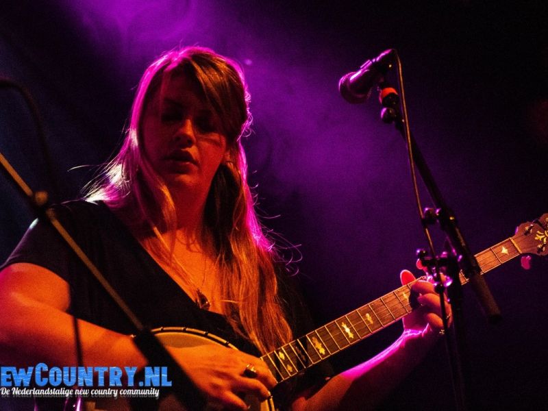 10 The Local Honeys 10 The Local Honeys