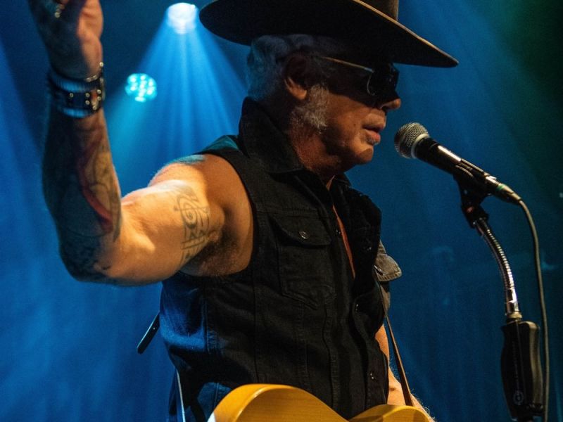 dale watson maurice van hoek   dale watson maurice van hoek