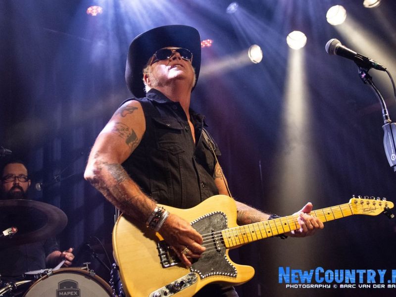 dale watson maurice van hoek   dale watson maurice van hoek