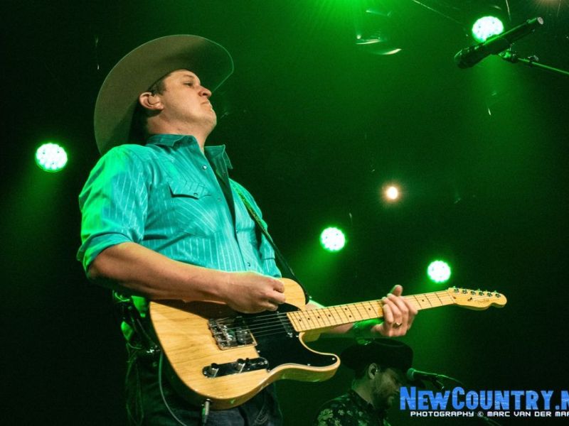 jon pardi melkweg   jon pardi melkweg