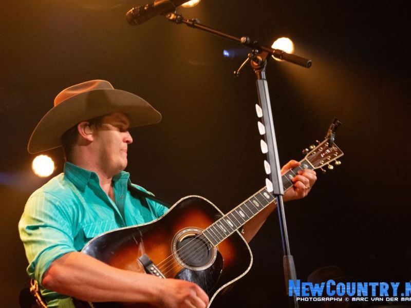 jon pardi melkweg   jon pardi melkweg