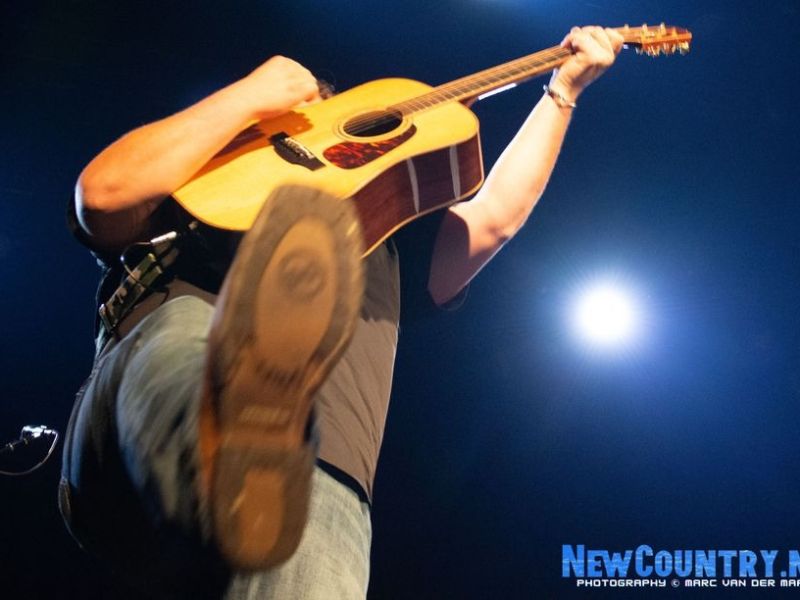 jon pardi melkweg   jon pardi melkweg