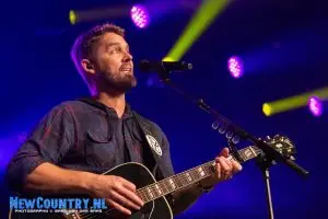 25 brett young melkweg