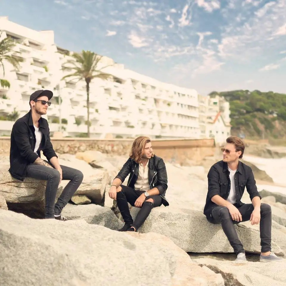 The Young River - New Country Nederland