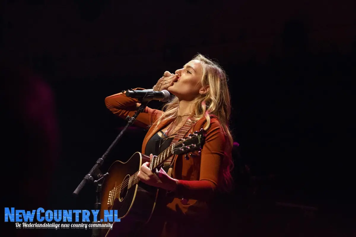 07 Lauren Jenkins paradiso 2020