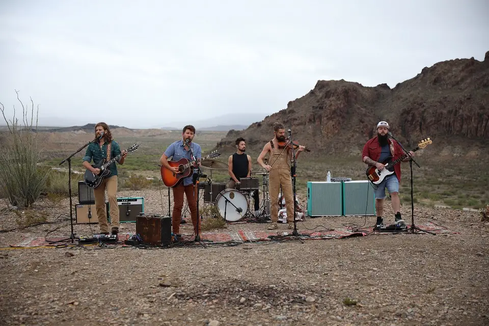 Shane Smith &amp; the Saints